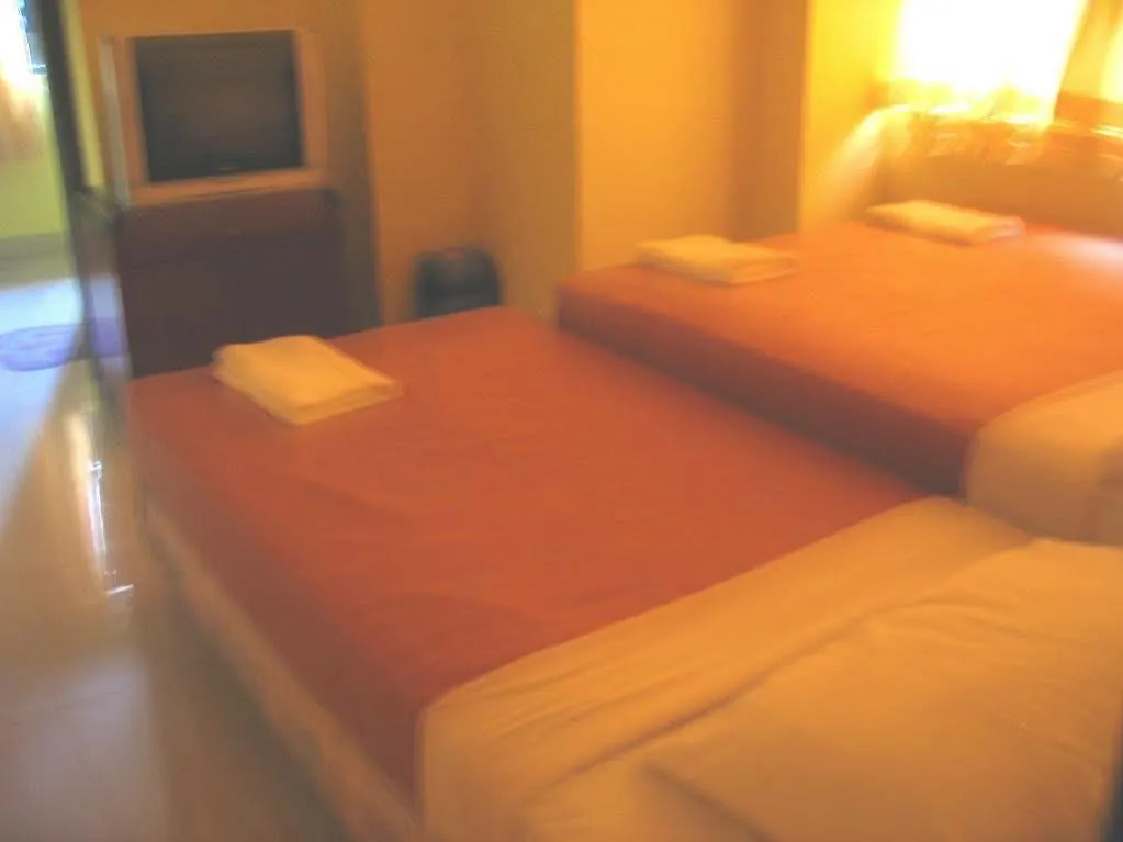 호텔 Travellers Lodge 쿠알라룸푸르