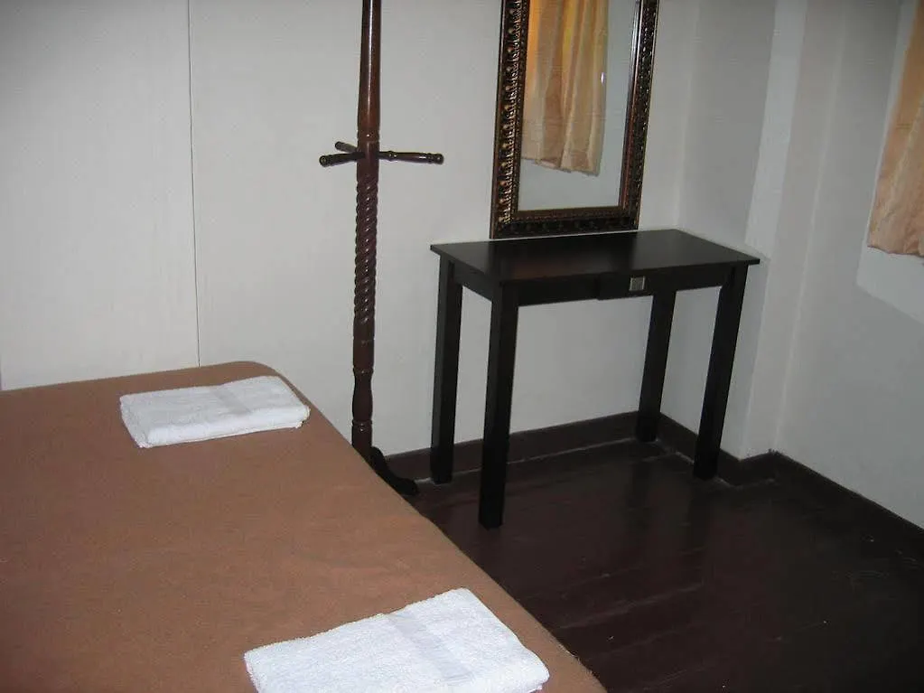 호텔 Travellers Lodge 쿠알라룸푸르